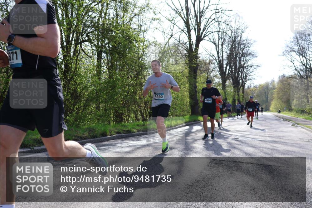 12.04.2026 - 45. Internationalen Wilhelmsburger Insellauf Yannick Fuchs http://msf.ph/oto/9481735 12.04.2026 10:29:50 Laufen 871, 4490, 4980 meine-sportfotos.de
