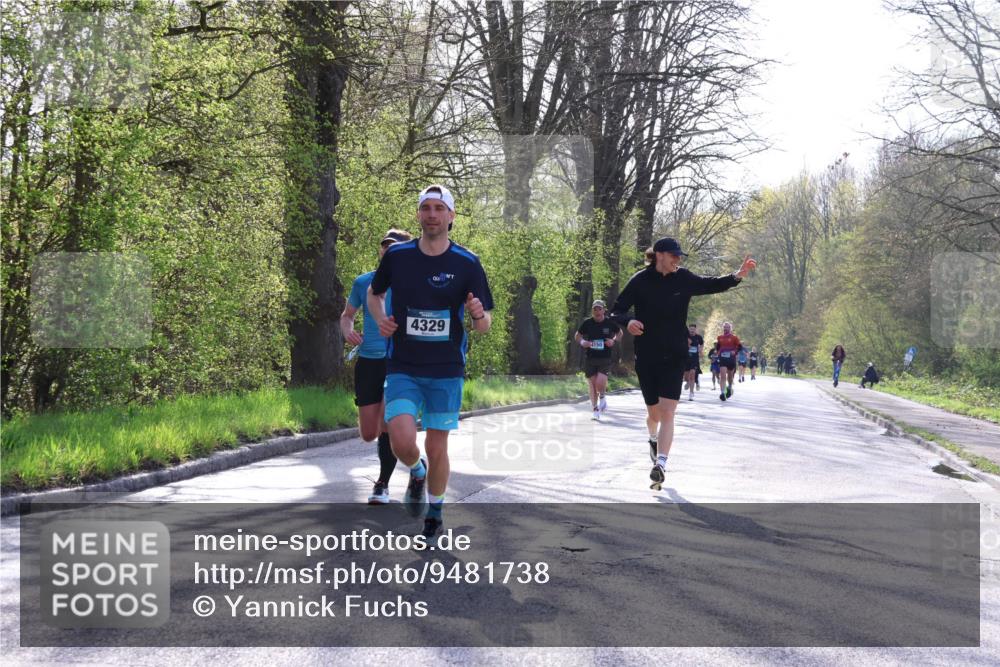 12.04.2026 - 45. Internationalen Wilhelmsburger Insellauf Yannick Fuchs http://msf.ph/oto/9481738 12.04.2026 10:22:05 Laufen 4329, 4150 meine-sportfotos.de