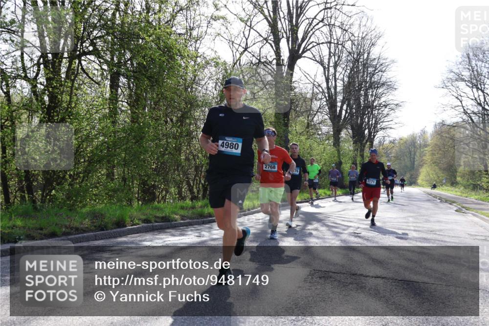 12.04.2026 - 45. Internationalen Wilhelmsburger Insellauf Yannick Fuchs http://msf.ph/oto/9481749 12.04.2026 10:29:51 Laufen 4980, 2768, 76, 3171 meine-sportfotos.de