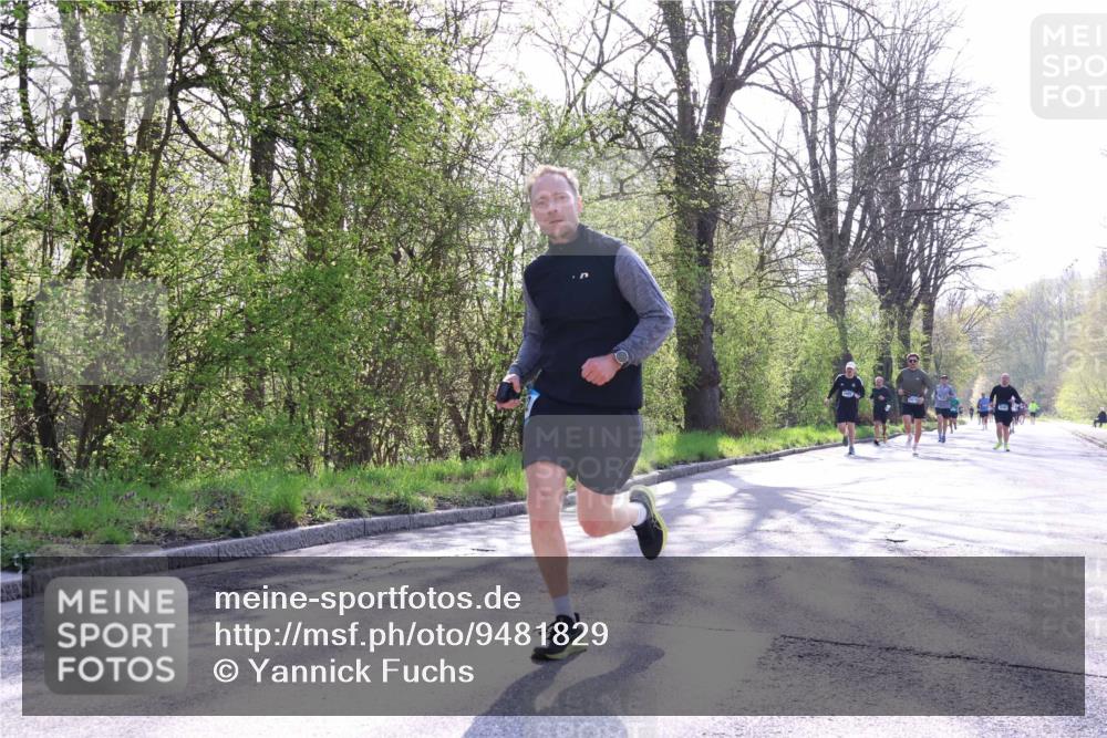 12.04.2026 - 45. Internationalen Wilhelmsburger Insellauf Yannick Fuchs http://msf.ph/oto/9481829 12.04.2026 10:29:58 Laufen  meine-sportfotos.de