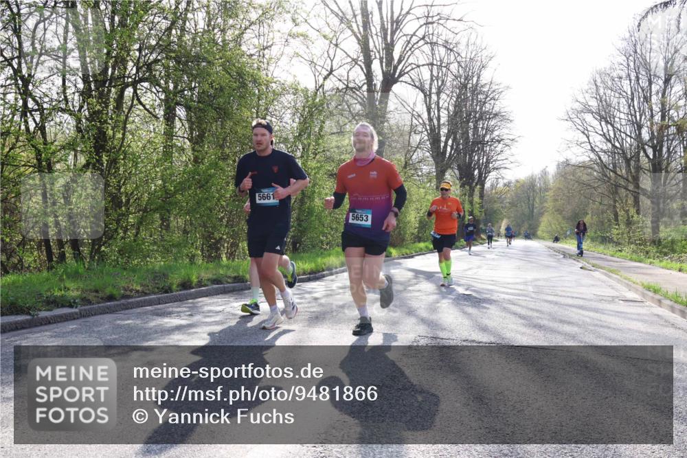 12.04.2026 - 45. Internationalen Wilhelmsburger Insellauf Yannick Fuchs http://msf.ph/oto/9481866 12.04.2026 10:22:15 Laufen 5661, 5653 meine-sportfotos.de