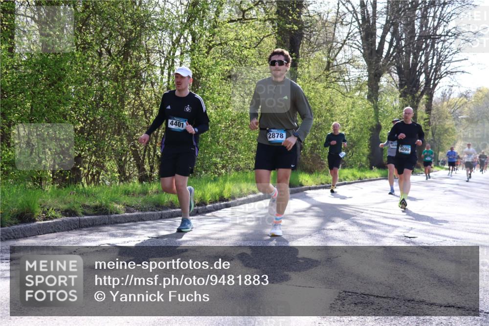 12.04.2026 - 45. Internationalen Wilhelmsburger Insellauf Yannick Fuchs http://msf.ph/oto/9481883 12.04.2026 10:30:03 Laufen 4401, 2878, 568, 3090 meine-sportfotos.de