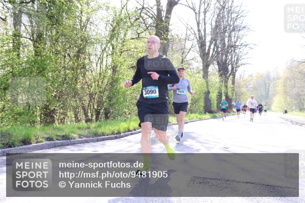 12.04.2026 - 45. Internationalen Wilhelmsburger Insellauf Yannick Fuchs http://msf.ph/oto/9481905 12.04.2026 10:30:05 Laufen 3090, 5688 meine-sportfotos.de