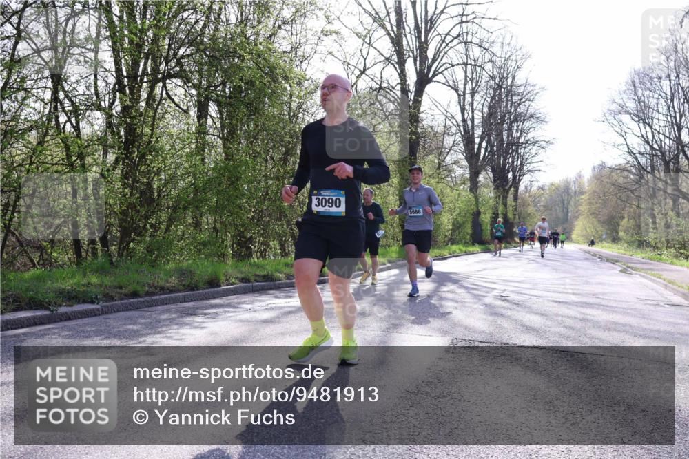 12.04.2026 - 45. Internationalen Wilhelmsburger Insellauf Yannick Fuchs http://msf.ph/oto/9481913 12.04.2026 10:30:06 Laufen 3090, 5688 meine-sportfotos.de