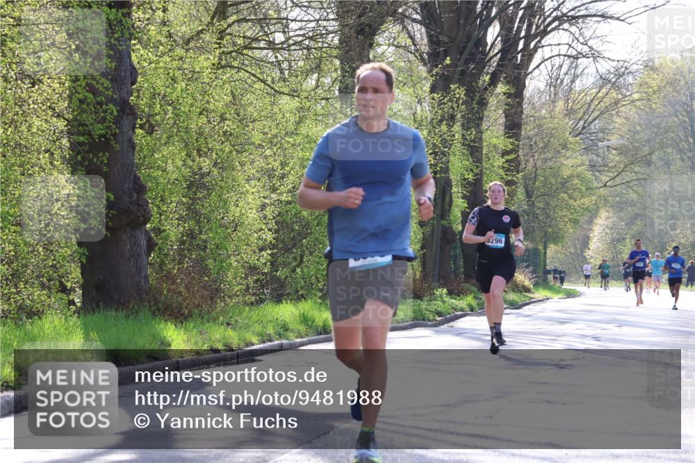 12.04.2026 - 45. Internationalen Wilhelmsburger Insellauf Yannick Fuchs http://msf.ph/oto/9481988 12.04.2026 10:22:26 Laufen 3296 meine-sportfotos.de