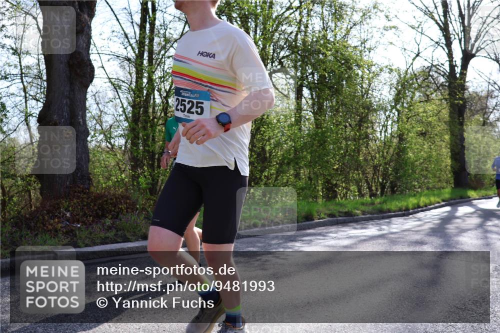 12.04.2026 - 45. Internationalen Wilhelmsburger Insellauf Yannick Fuchs http://msf.ph/oto/9481993 12.04.2026 10:30:13 Laufen 2525 meine-sportfotos.de