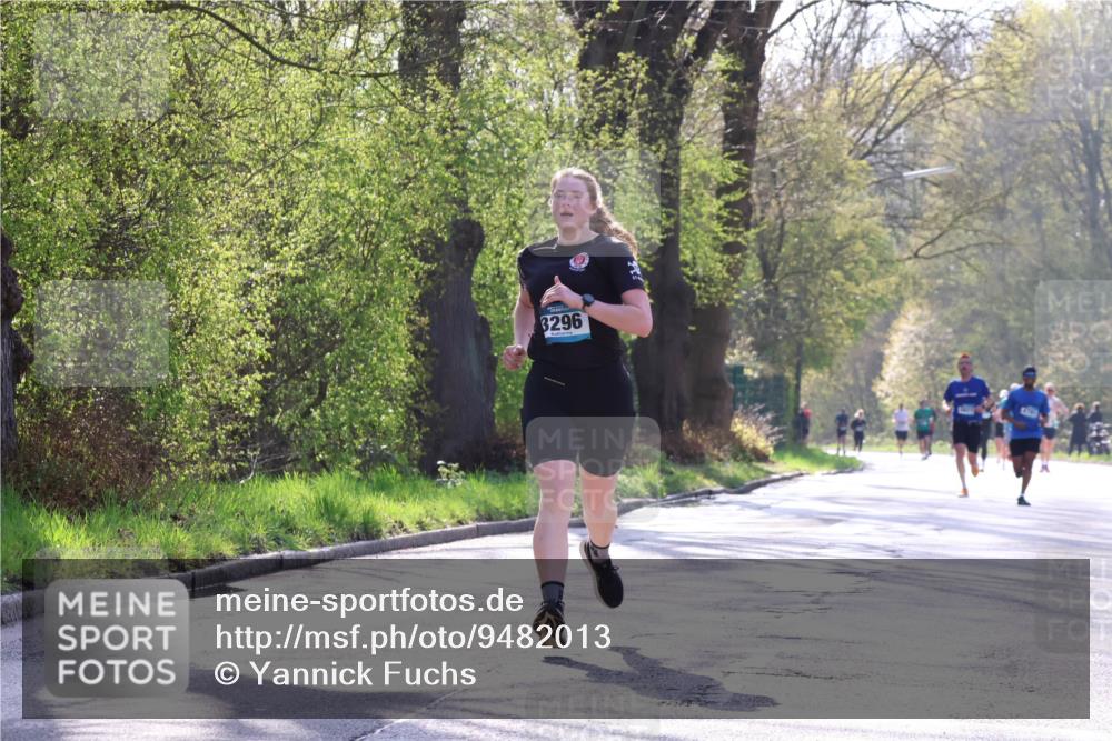 12.04.2026 - 45. Internationalen Wilhelmsburger Insellauf Yannick Fuchs http://msf.ph/oto/9482013 12.04.2026 10:22:28 Laufen 3296 meine-sportfotos.de