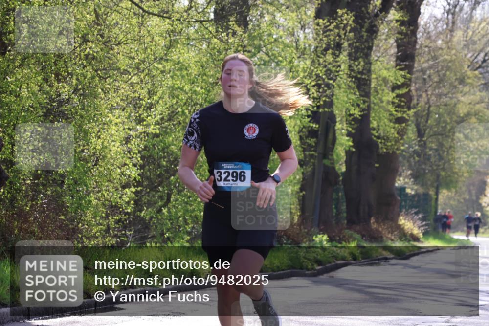12.04.2026 - 45. Internationalen Wilhelmsburger Insellauf Yannick Fuchs http://msf.ph/oto/9482025 12.04.2026 10:22:29 Laufen 3296 meine-sportfotos.de