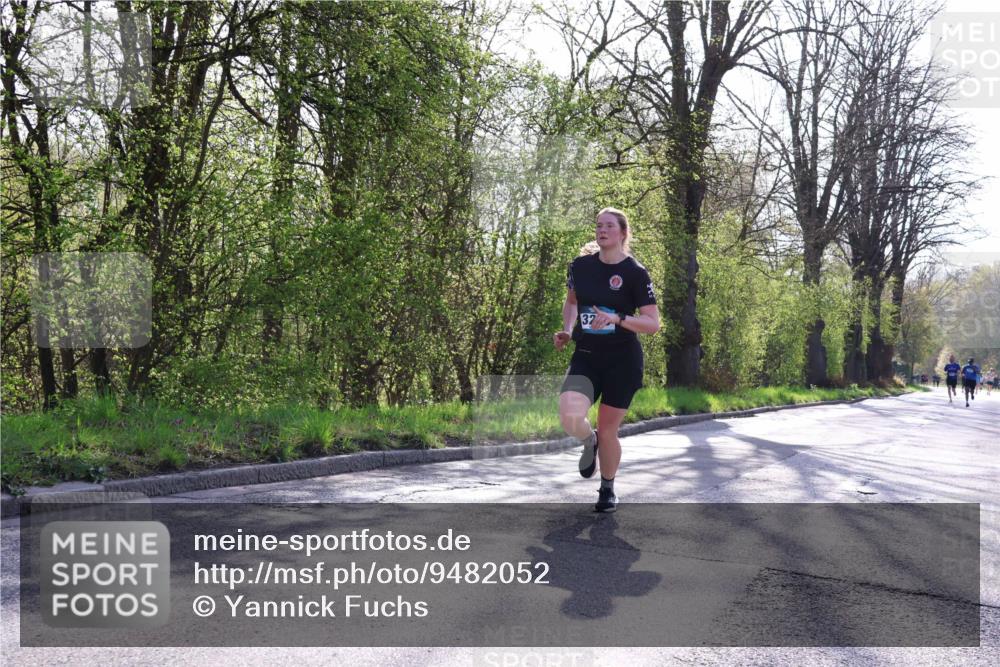 12.04.2026 - 45. Internationalen Wilhelmsburger Insellauf Yannick Fuchs http://msf.ph/oto/9482052 12.04.2026 10:22:31 Laufen 32 meine-sportfotos.de