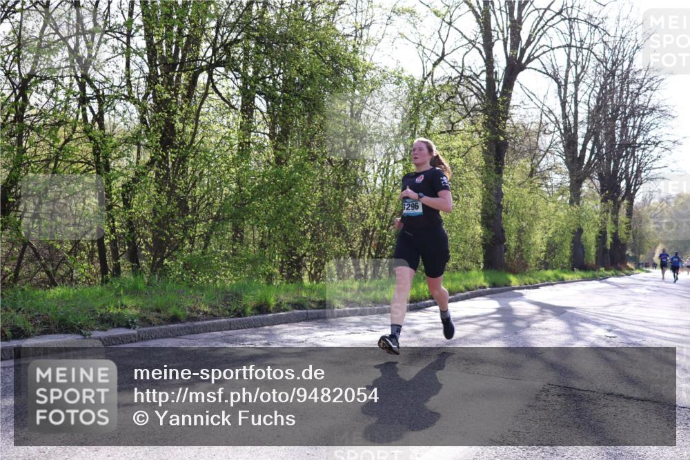 12.04.2026 - 45. Internationalen Wilhelmsburger Insellauf Yannick Fuchs http://msf.ph/oto/9482054 12.04.2026 10:22:31 Laufen 3296 meine-sportfotos.de