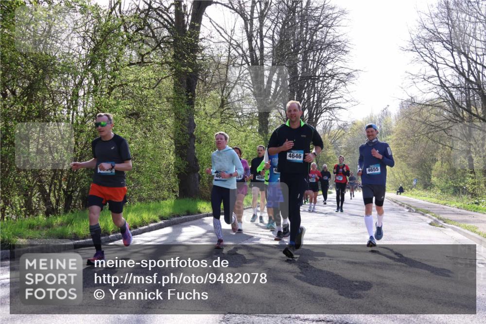 12.04.2026 - 45. Internationalen Wilhelmsburger Insellauf Yannick Fuchs http://msf.ph/oto/9482078 12.04.2026 10:30:20 Laufen 46, 4, 4646, 4655, 3381, 3380 meine-sportfotos.de