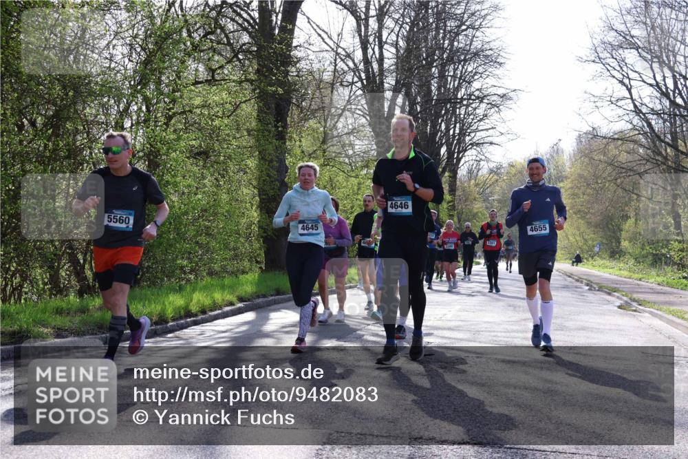 12.04.2026 - 45. Internationalen Wilhelmsburger Insellauf Yannick Fuchs http://msf.ph/oto/9482083 12.04.2026 10:30:21 Laufen 5560, 4645, 46, 4646, 034, 4655, 3381, 3380 meine-sportfotos.de