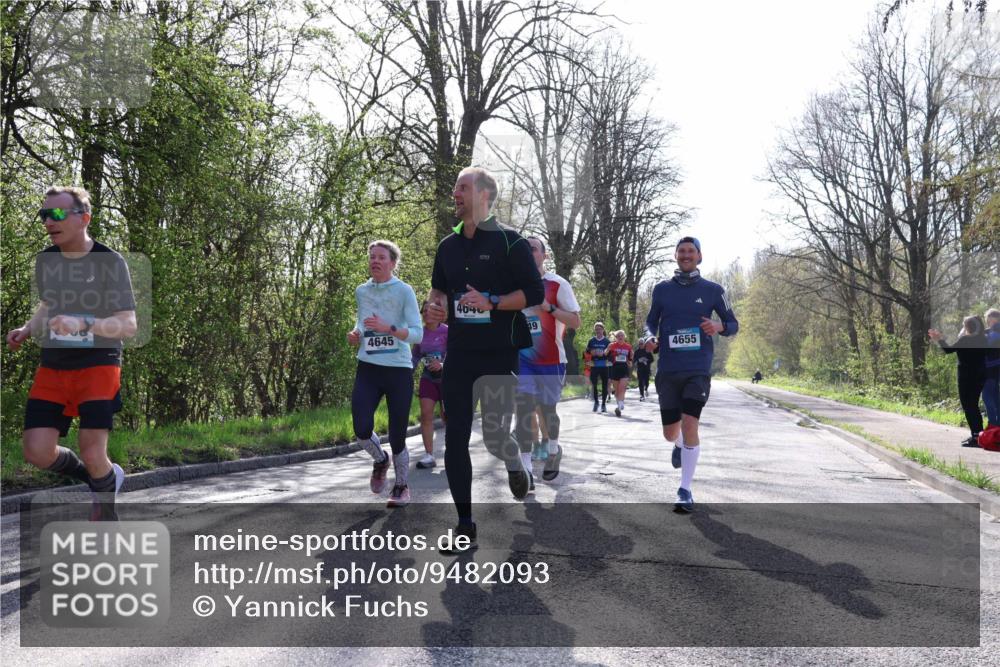 12.04.2026 - 45. Internationalen Wilhelmsburger Insellauf Yannick Fuchs http://msf.ph/oto/9482093 12.04.2026 10:30:21 Laufen 4645, 4640, 19, 4655, 3380 meine-sportfotos.de