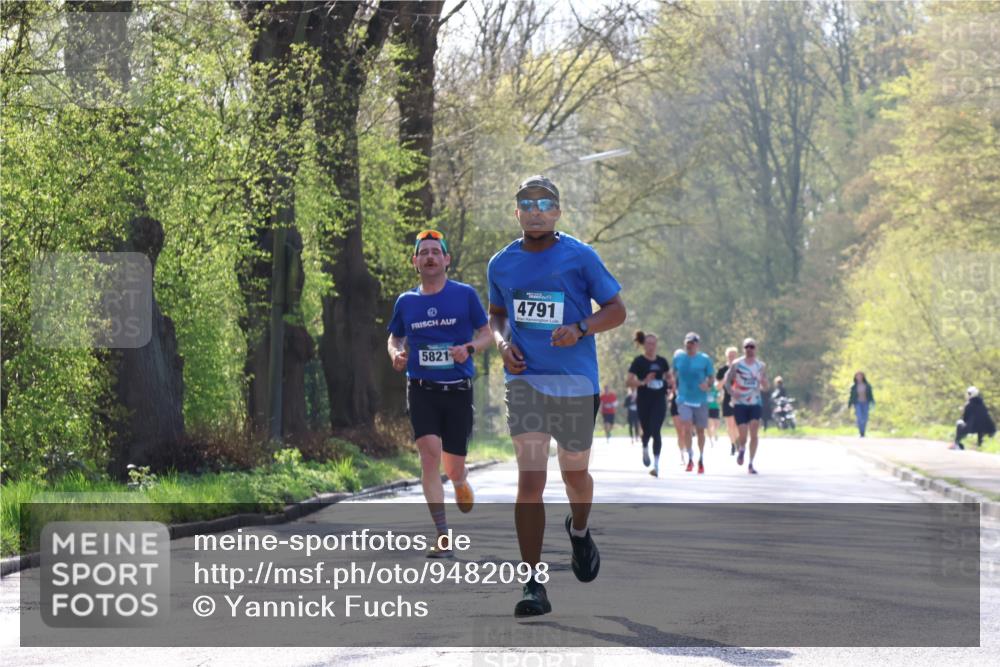 12.04.2026 - 45. Internationalen Wilhelmsburger Insellauf Yannick Fuchs http://msf.ph/oto/9482098 12.04.2026 10:22:37 Laufen 5821, 4791 meine-sportfotos.de