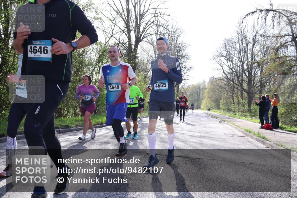 12.04.2026 - 45. Internationalen Wilhelmsburger Insellauf Yannick Fuchs http://msf.ph/oto/9482107 12.04.2026 10:30:22 Laufen 4043, 4646, 2634, 4649, 33, 4655 meine-sportfotos.de
