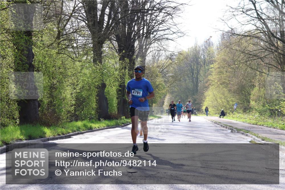 12.04.2026 - 45. Internationalen Wilhelmsburger Insellauf Yannick Fuchs http://msf.ph/oto/9482114 12.04.2026 10:22:39 Laufen 4791 meine-sportfotos.de