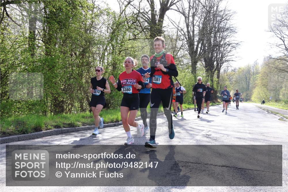 12.04.2026 - 45. Internationalen Wilhelmsburger Insellauf Yannick Fuchs http://msf.ph/oto/9482147 12.04.2026 10:30:25 Laufen 4674, 3380, 3381, 4 meine-sportfotos.de