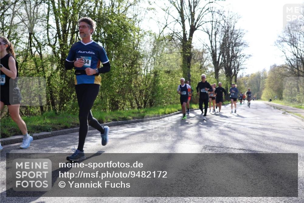 12.04.2026 - 45. Internationalen Wilhelmsburger Insellauf Yannick Fuchs http://msf.ph/oto/9482172 12.04.2026 10:30:27 Laufen 74, 34 meine-sportfotos.de