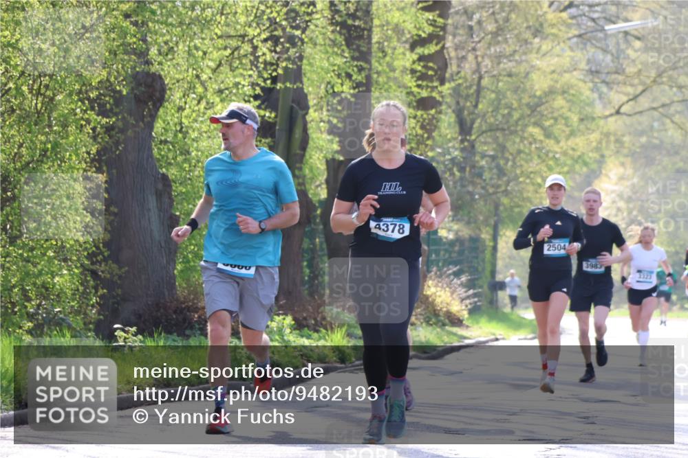 12.04.2026 - 45. Internationalen Wilhelmsburger Insellauf Yannick Fuchs http://msf.ph/oto/9482193 12.04.2026 10:22:46 Laufen 3000, 4378, 2504, 3983, 3323 meine-sportfotos.de