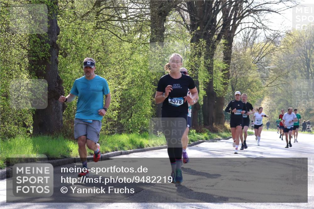 12.04.2026 - 45. Internationalen Wilhelmsburger Insellauf Yannick Fuchs http://msf.ph/oto/9482219 12.04.2026 10:22:49 Laufen 4378, 2504, 983, 3323 meine-sportfotos.de