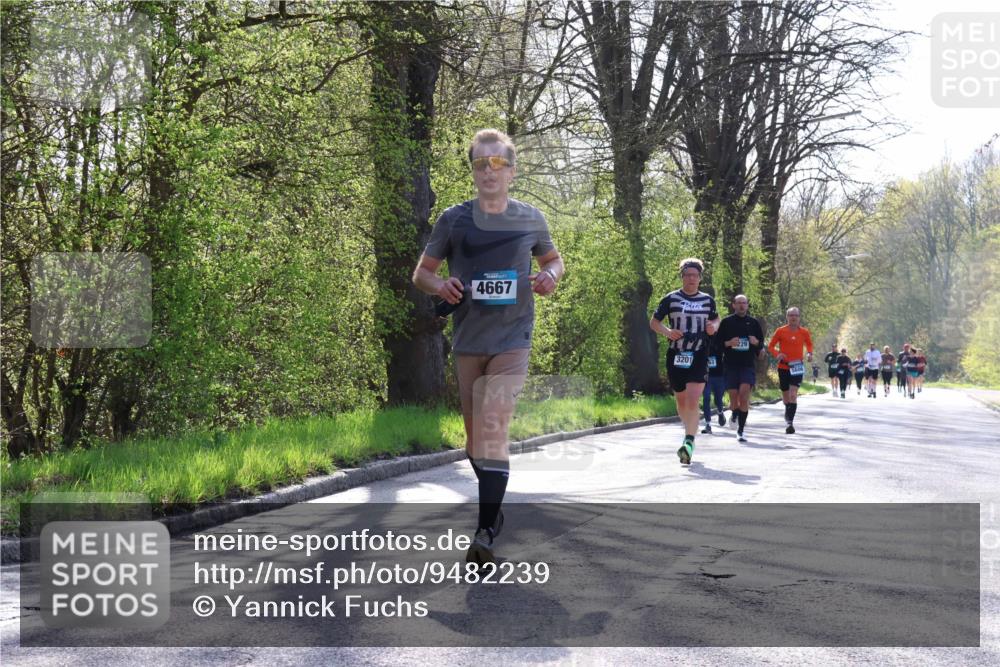 12.04.2026 - 45. Internationalen Wilhelmsburger Insellauf Yannick Fuchs http://msf.ph/oto/9482239 12.04.2026 10:30:33 Laufen 4667, 3201 meine-sportfotos.de