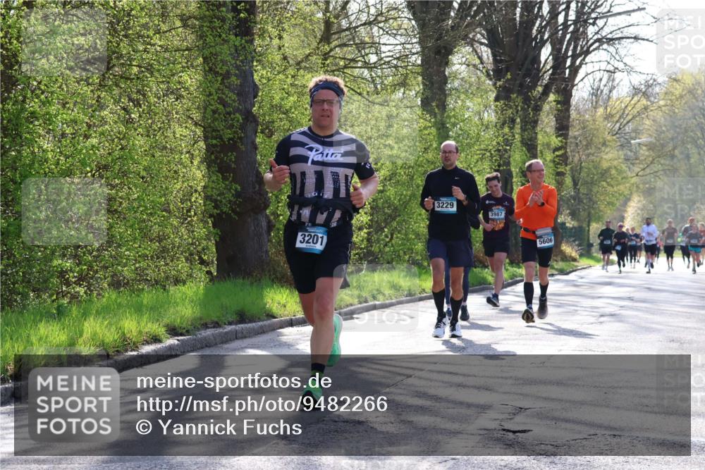 12.04.2026 - 45. Internationalen Wilhelmsburger Insellauf Yannick Fuchs http://msf.ph/oto/9482266 12.04.2026 10:30:35 Laufen 3229, 3987 meine-sportfotos.de