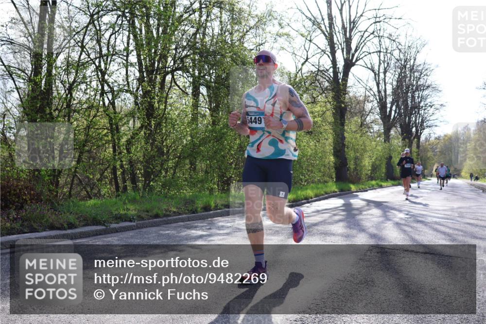 12.04.2026 - 45. Internationalen Wilhelmsburger Insellauf Yannick Fuchs http://msf.ph/oto/9482269 12.04.2026 10:22:53 Laufen 5449 meine-sportfotos.de