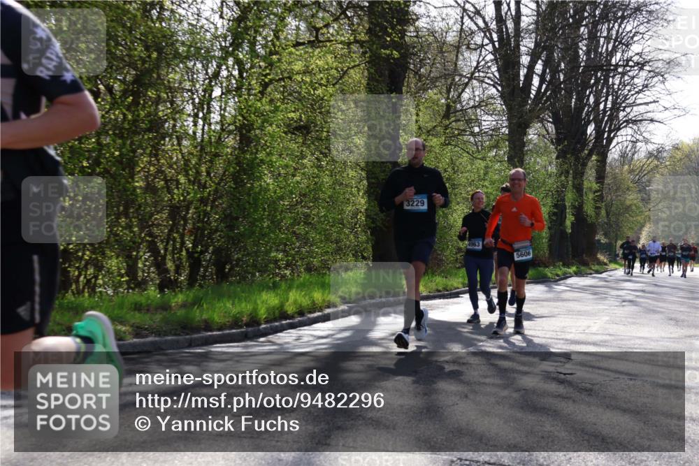 12.04.2026 - 45. Internationalen Wilhelmsburger Insellauf Yannick Fuchs http://msf.ph/oto/9482296 12.04.2026 10:30:37 Laufen 3229, 4963, 5606 meine-sportfotos.de