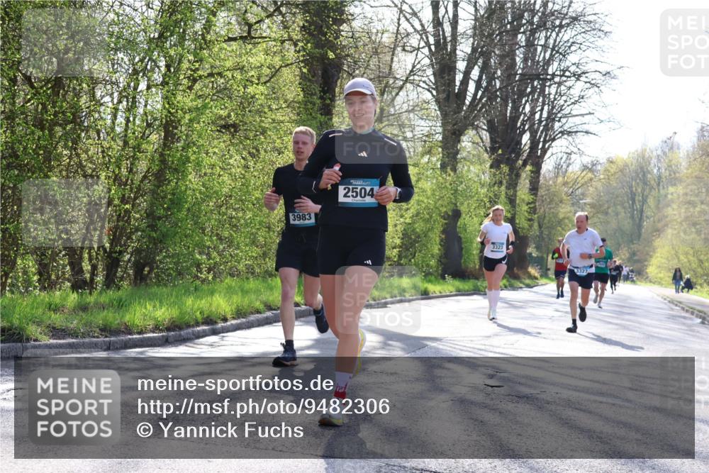 12.04.2026 - 45. Internationalen Wilhelmsburger Insellauf Yannick Fuchs http://msf.ph/oto/9482306 12.04.2026 10:22:56 Laufen 3983, 2504, 3323 meine-sportfotos.de