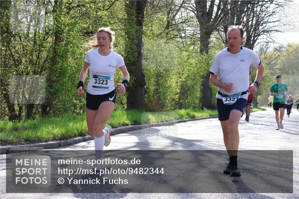 12.04.2026 - 45. Internationalen Wilhelmsburger Insellauf Yannick Fuchs http://msf.ph/oto/9482344 12.04.2026 10:22:59 Laufen 3323, 3327, 2892 meine-sportfotos.de