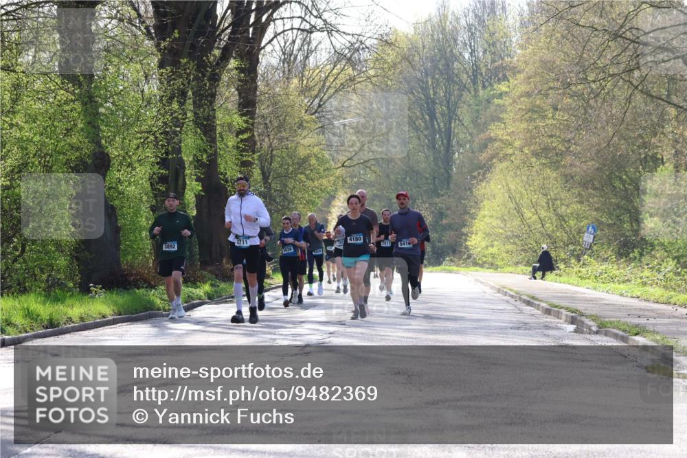 12.04.2026 - 45. Internationalen Wilhelmsburger Insellauf Yannick Fuchs http://msf.ph/oto/9482369 12.04.2026 10:30:44 Laufen 3892, 2711, 4180, 5038, 2812, 408, 5416 meine-sportfotos.de