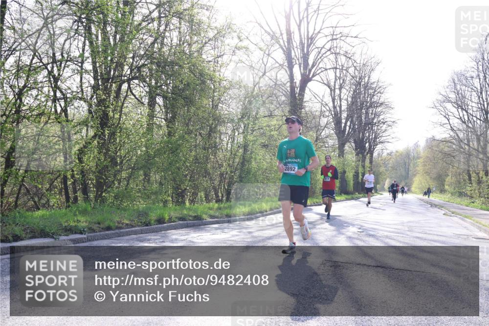 12.04.2026 - 45. Internationalen Wilhelmsburger Insellauf Yannick Fuchs http://msf.ph/oto/9482408 12.04.2026 10:23:03 Laufen 2892 meine-sportfotos.de