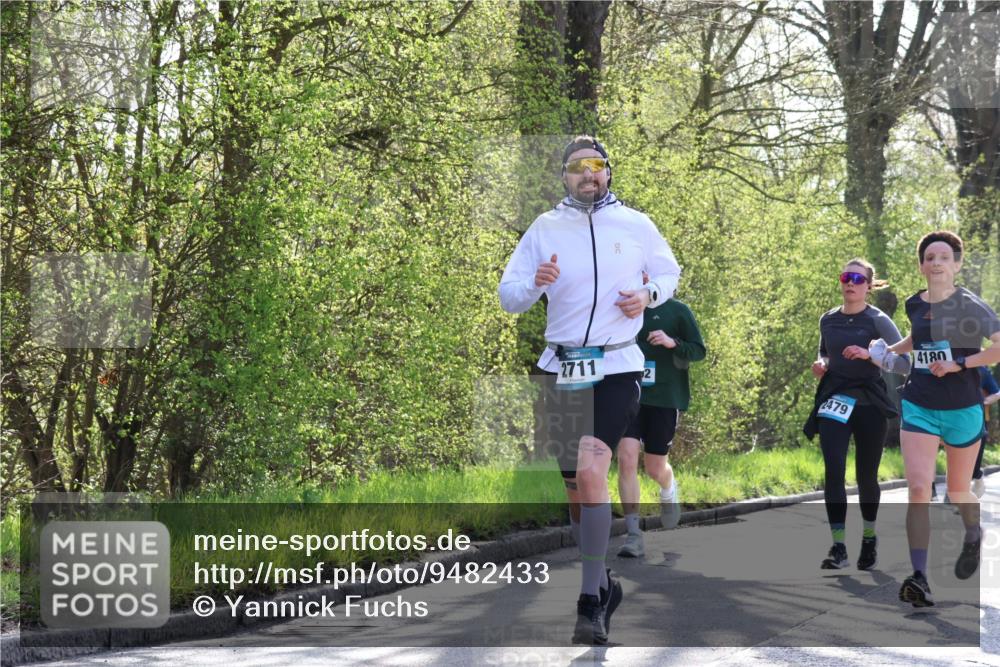 12.04.2026 - 45. Internationalen Wilhelmsburger Insellauf Yannick Fuchs http://msf.ph/oto/9482433 12.04.2026 10:30:49 Laufen 2711, 2, 2479, 4180 meine-sportfotos.de