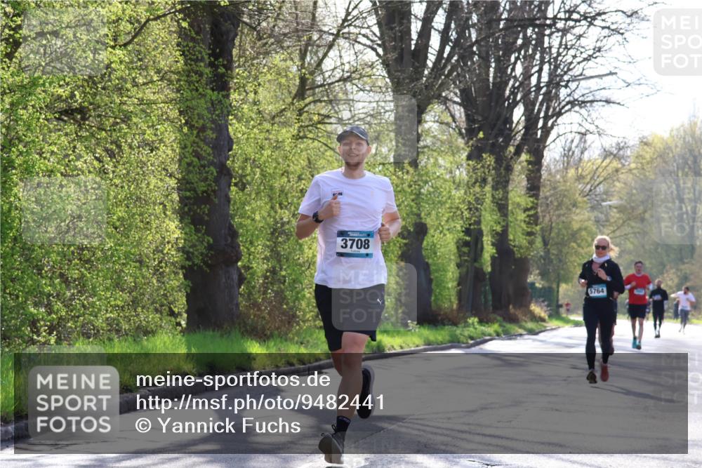 12.04.2026 - 45. Internationalen Wilhelmsburger Insellauf Yannick Fuchs http://msf.ph/oto/9482441 12.04.2026 10:23:06 Laufen 3708, 5764 meine-sportfotos.de
