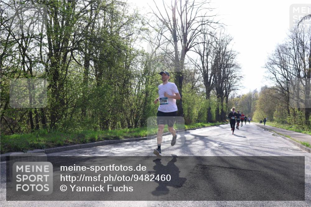 12.04.2026 - 45. Internationalen Wilhelmsburger Insellauf Yannick Fuchs http://msf.ph/oto/9482460 12.04.2026 10:23:08 Laufen 3708 meine-sportfotos.de