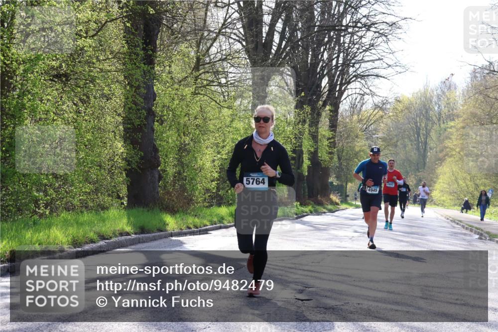 12.04.2026 - 45. Internationalen Wilhelmsburger Insellauf Yannick Fuchs http://msf.ph/oto/9482479 12.04.2026 10:23:10 Laufen 5764, 14945, 2893 meine-sportfotos.de