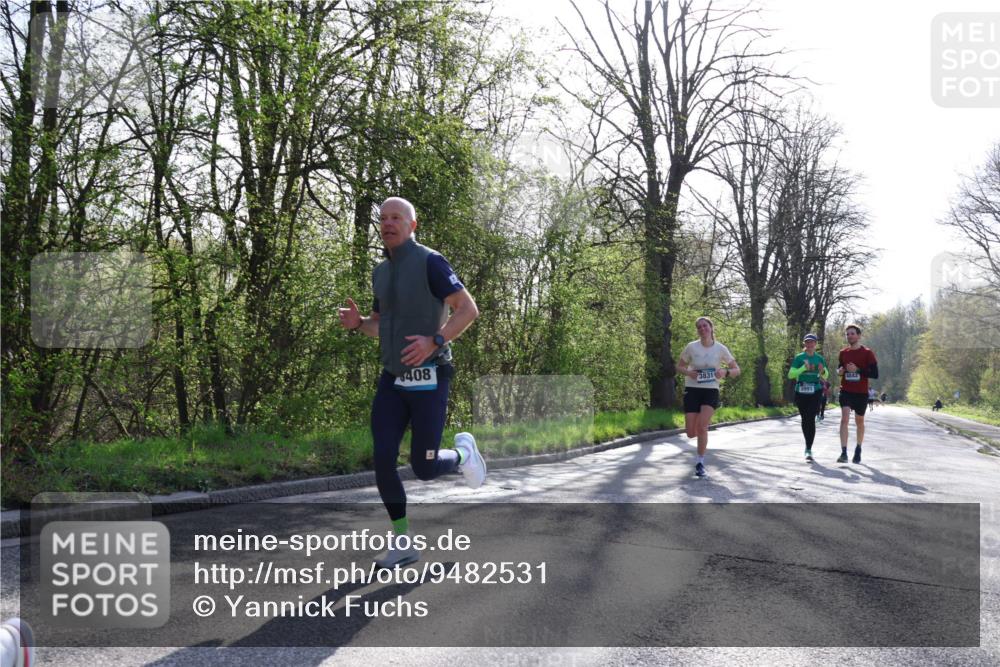 12.04.2026 - 45. Internationalen Wilhelmsburger Insellauf Yannick Fuchs http://msf.ph/oto/9482531 12.04.2026 10:30:57 Laufen 408, 3831, 3991, 4042 meine-sportfotos.de