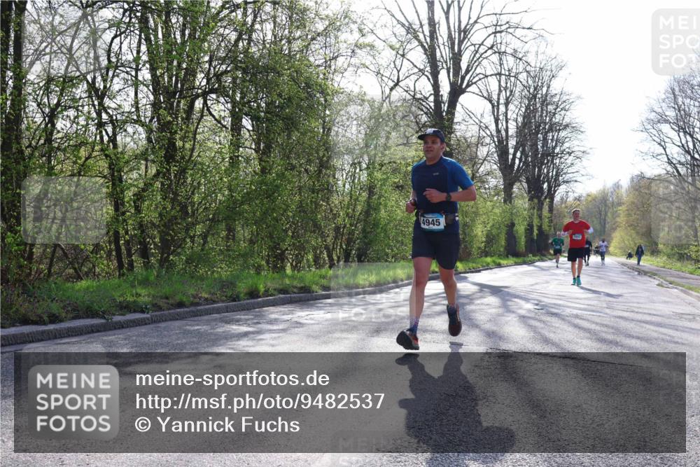 12.04.2026 - 45. Internationalen Wilhelmsburger Insellauf Yannick Fuchs http://msf.ph/oto/9482537 12.04.2026 10:23:14 Laufen 4945, 2893 meine-sportfotos.de