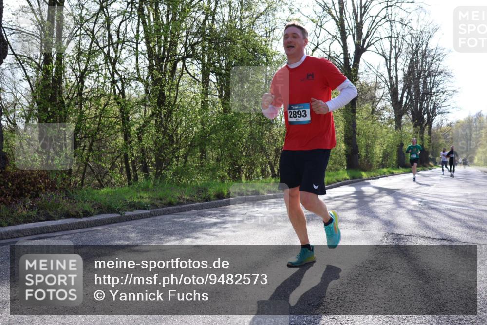 12.04.2026 - 45. Internationalen Wilhelmsburger Insellauf Yannick Fuchs http://msf.ph/oto/9482573 12.04.2026 10:23:17 Laufen 2893 meine-sportfotos.de