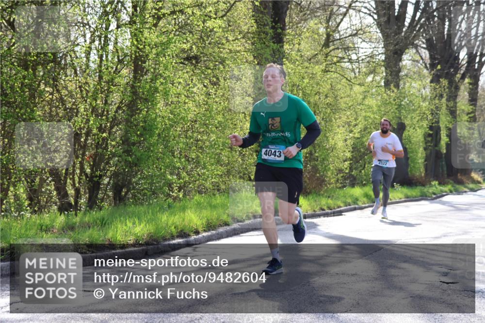 12.04.2026 - 45. Internationalen Wilhelmsburger Insellauf Yannick Fuchs http://msf.ph/oto/9482604 12.04.2026 10:23:20 Laufen 4043, 4322 meine-sportfotos.de