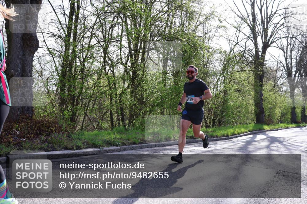 12.04.2026 - 45. Internationalen Wilhelmsburger Insellauf Yannick Fuchs http://msf.ph/oto/9482655 12.04.2026 10:31:06 Laufen 5489 meine-sportfotos.de