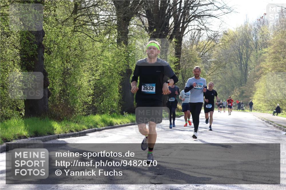 12.04.2026 - 45. Internationalen Wilhelmsburger Insellauf Yannick Fuchs http://msf.ph/oto/9482670 12.04.2026 10:23:33 Laufen 2632, 5843, 3506, 2270, 3447 meine-sportfotos.de