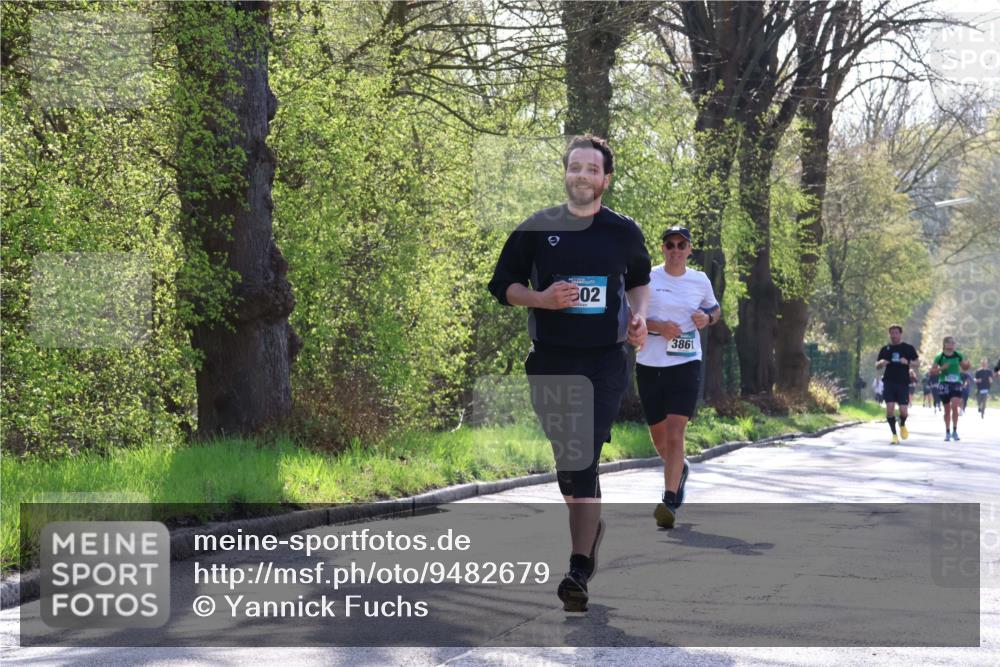 12.04.2026 - 45. Internationalen Wilhelmsburger Insellauf Yannick Fuchs http://msf.ph/oto/9482679 12.04.2026 10:31:10 Laufen 502, 3861 meine-sportfotos.de