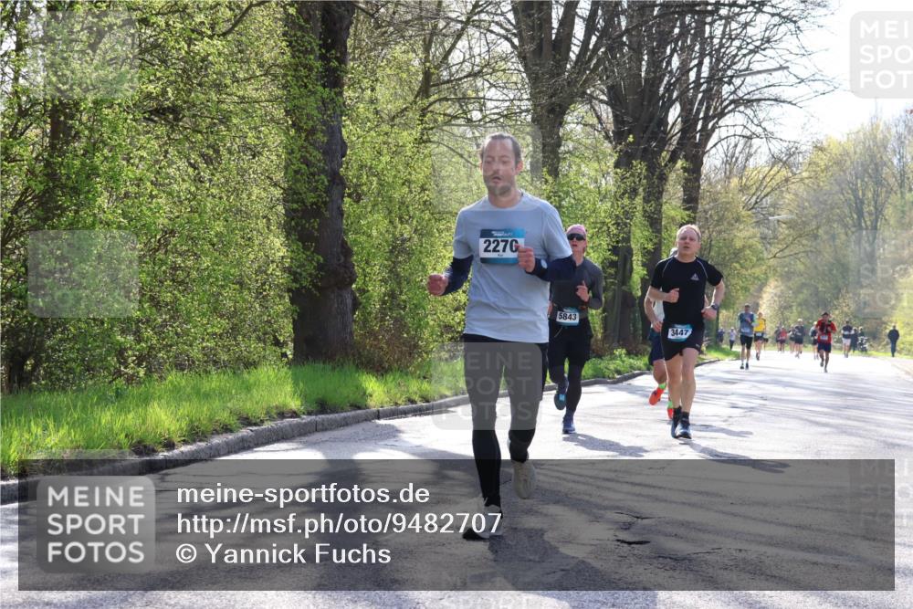 12.04.2026 - 45. Internationalen Wilhelmsburger Insellauf Yannick Fuchs http://msf.ph/oto/9482707 12.04.2026 10:23:36 Laufen 2270, 5843, 3447 meine-sportfotos.de
