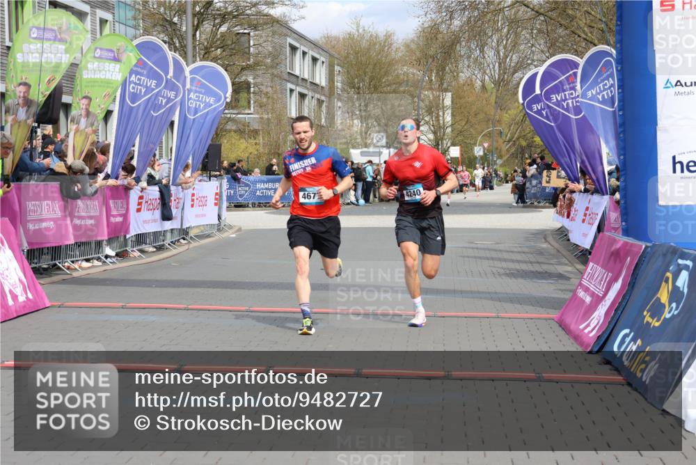 12.04.2026 - 45. Internationalen Wilhelmsburger Insellauf Strokosch-Dieckow http://msf.ph/oto/9482727 12.04.2026 12:48:59 Ziel 4677, 4240 meine-sportfotos.de