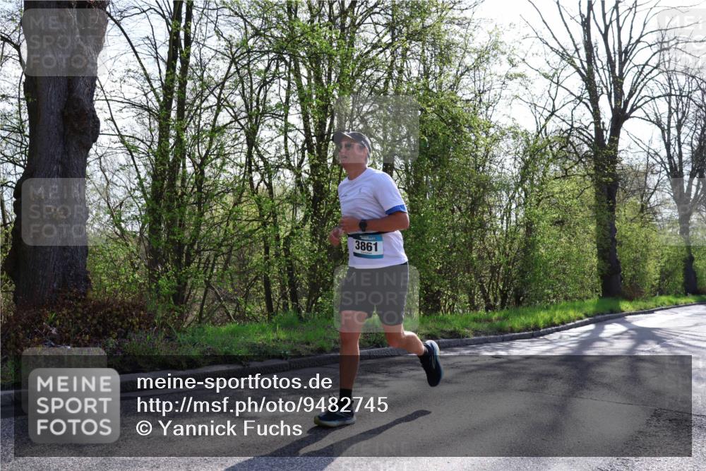 12.04.2026 - 45. Internationalen Wilhelmsburger Insellauf Yannick Fuchs http://msf.ph/oto/9482745 12.04.2026 10:31:15 Laufen 3861 meine-sportfotos.de