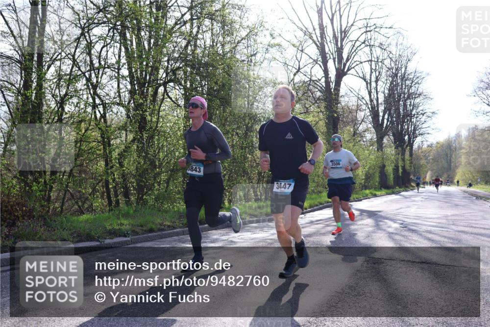 12.04.2026 - 45. Internationalen Wilhelmsburger Insellauf Yannick Fuchs http://msf.ph/oto/9482760 12.04.2026 10:23:40 Laufen 843, 3447, 3506 meine-sportfotos.de