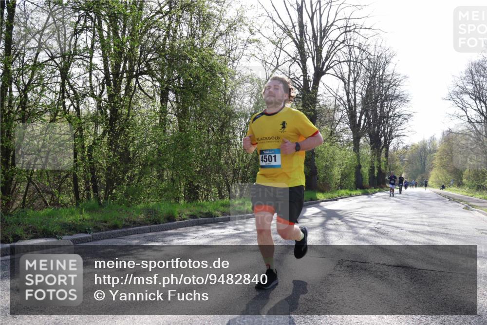 12.04.2026 - 45. Internationalen Wilhelmsburger Insellauf Yannick Fuchs http://msf.ph/oto/9482840 12.04.2026 10:31:27 Laufen 4501 meine-sportfotos.de