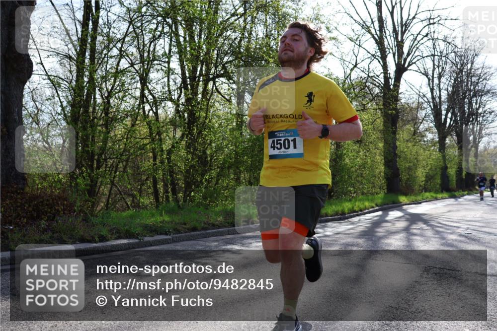 12.04.2026 - 45. Internationalen Wilhelmsburger Insellauf Yannick Fuchs http://msf.ph/oto/9482845 12.04.2026 10:31:27 Laufen 4501 meine-sportfotos.de