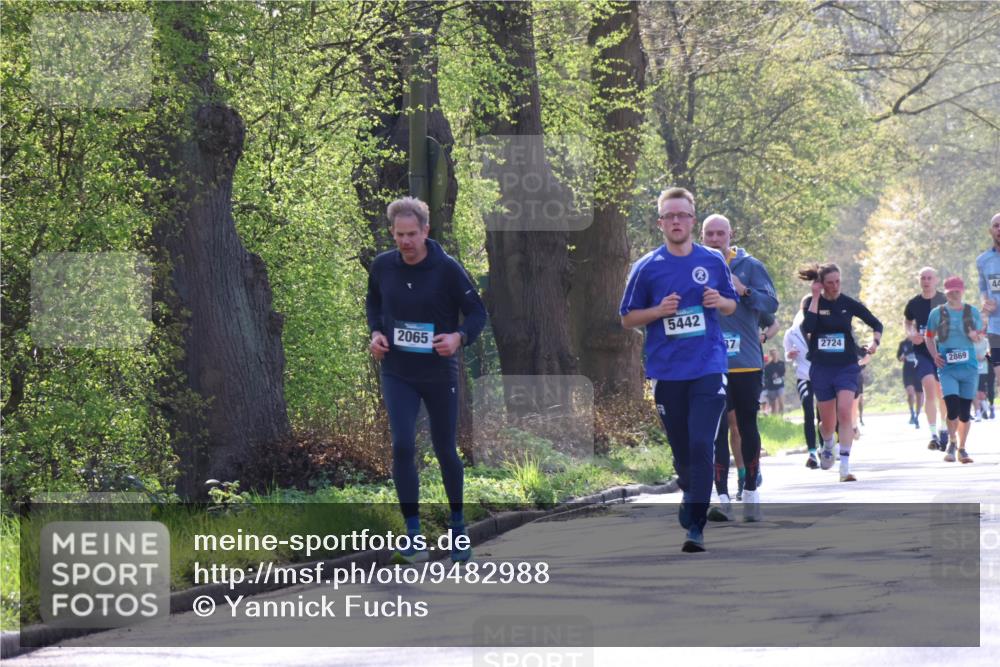 12.04.2026 - 45. Internationalen Wilhelmsburger Insellauf Yannick Fuchs http://msf.ph/oto/9482988 12.04.2026 10:31:40 Laufen 2065, 5442, 37, 2724, 2869 meine-sportfotos.de